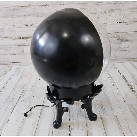 HAUNTED MANSION MADAME LEOTA ANIMATED CRYSTAL BALL SPEAKS GLOWS DISNEY GEMMY - Picture 8 of 11